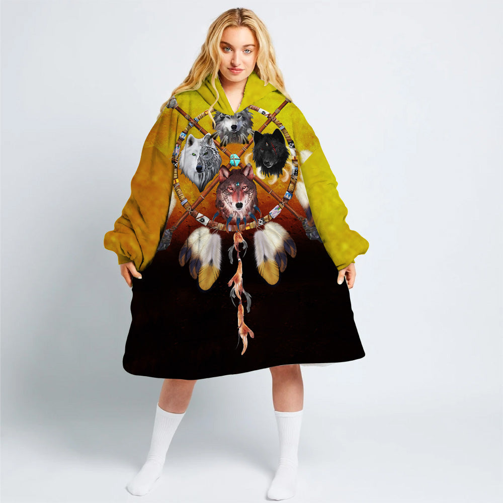 GB-NAT00120 Wolf & Dream Catcher  Long Fleece Hoodie